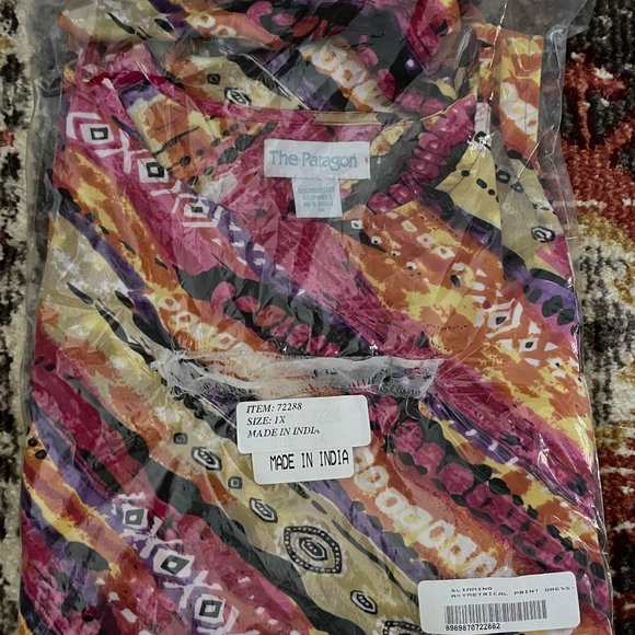 New The Paragon dress size 1X new in package plus size women's ladies - Picture 7 of 7